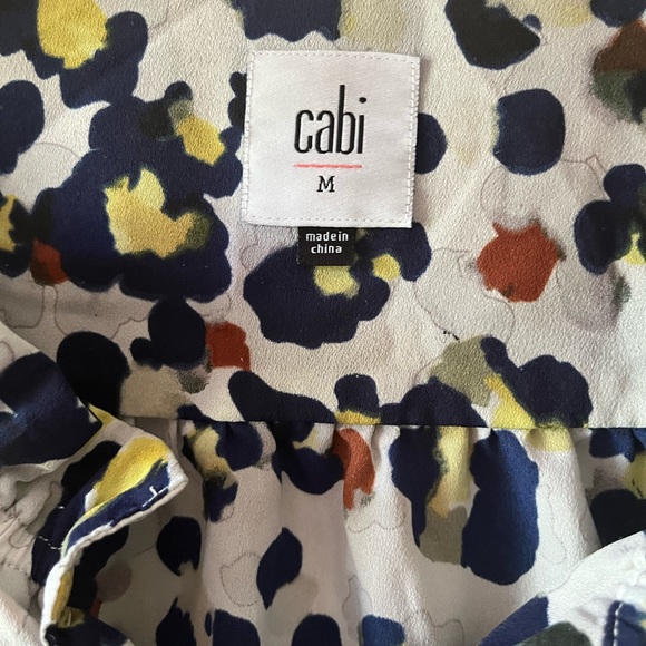 Cabi Sleeveless Blouse Size Medium - Picture 3 of 4